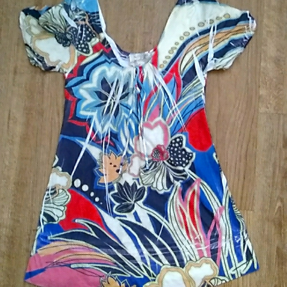 Chelsea & violet size small tunic
